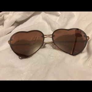 Heart shaped sunglasses/ aviators